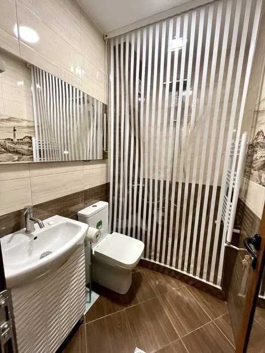 Дава се под наем Тристаен апартамент в София, Малинова долина - 100 кв.м за 600 € - Снимка #1