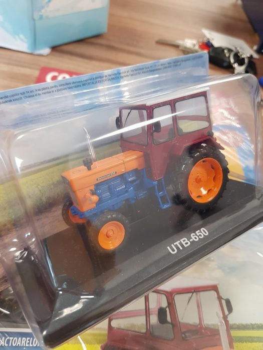 Tractor UTB Deagostini scara 1:43, UTB 650