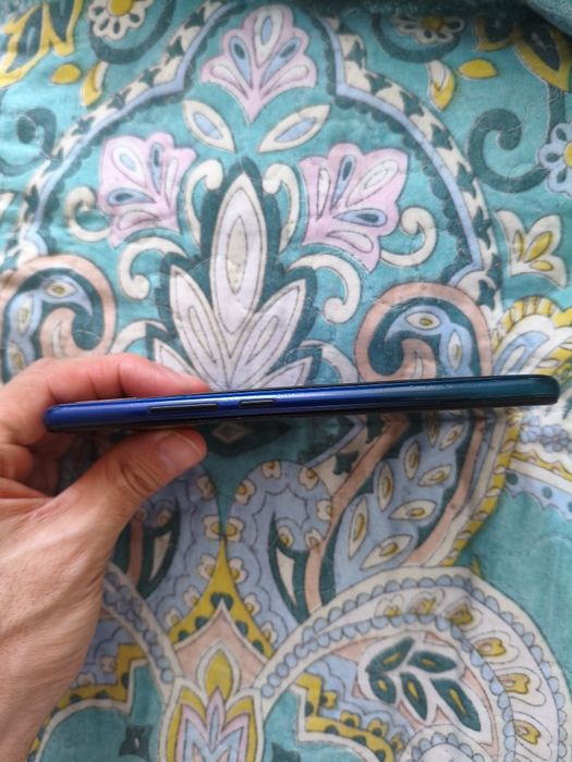 Vivo 1904 телефон