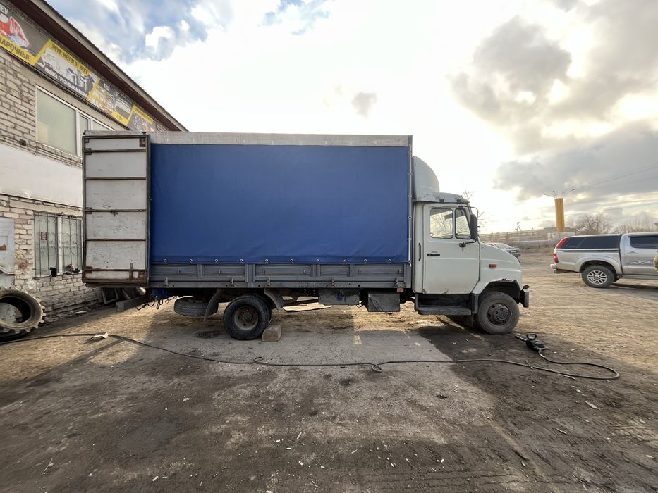 Продам зил бычок