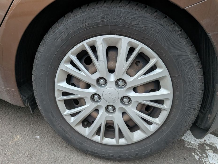 Jante originale Kia Ceed R15 + anvelope iarna