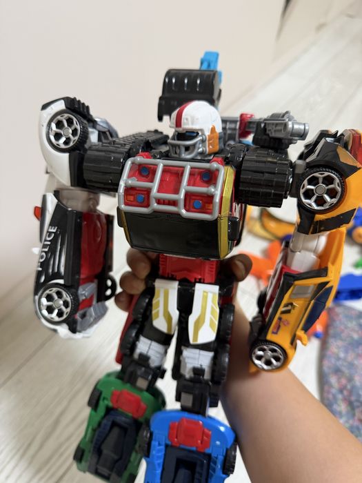 Детские игрушки за все 5000 тг