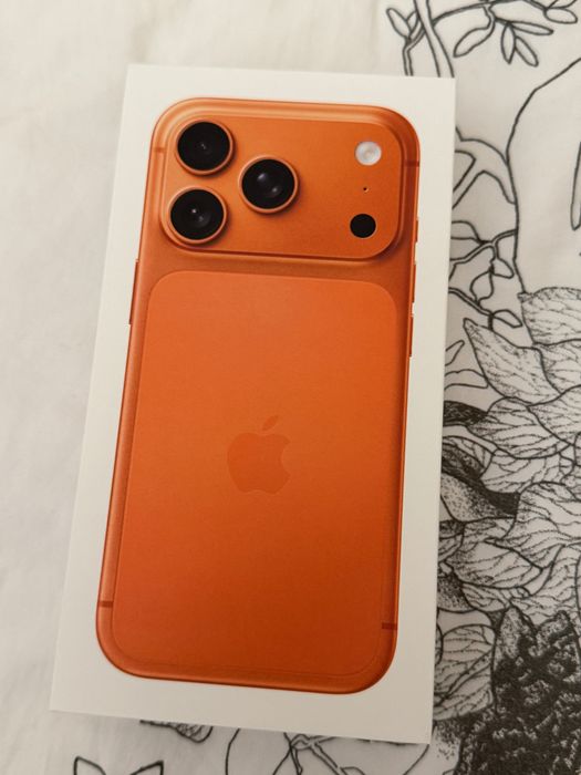 Iphone 17 Pro Cosmic Orange, 512GB