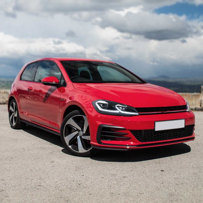 Комплект фарове с динамични мигачи за VW GOLF 7.5 2018 - 2021