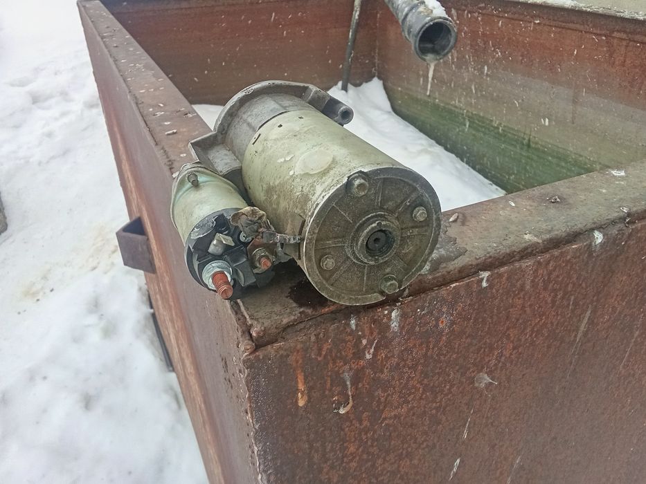Продам стартер на Жигули бу.