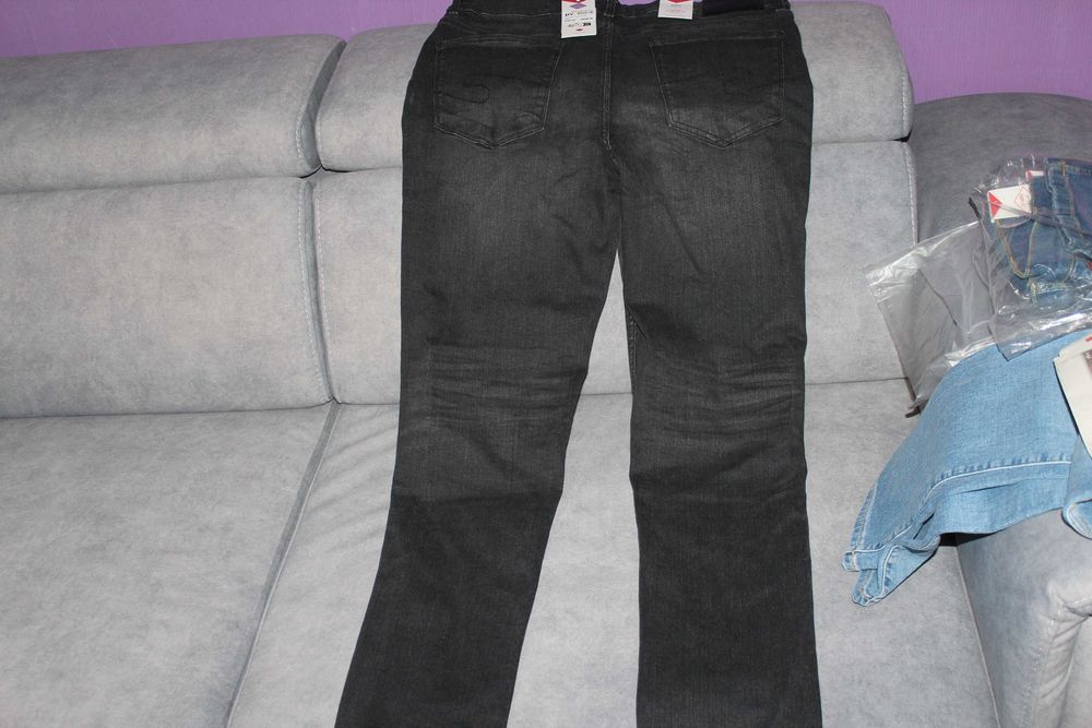 Дънки LEE COOPER чисто нови,сини и черни N36 ,един чифт JACK&JONES N36