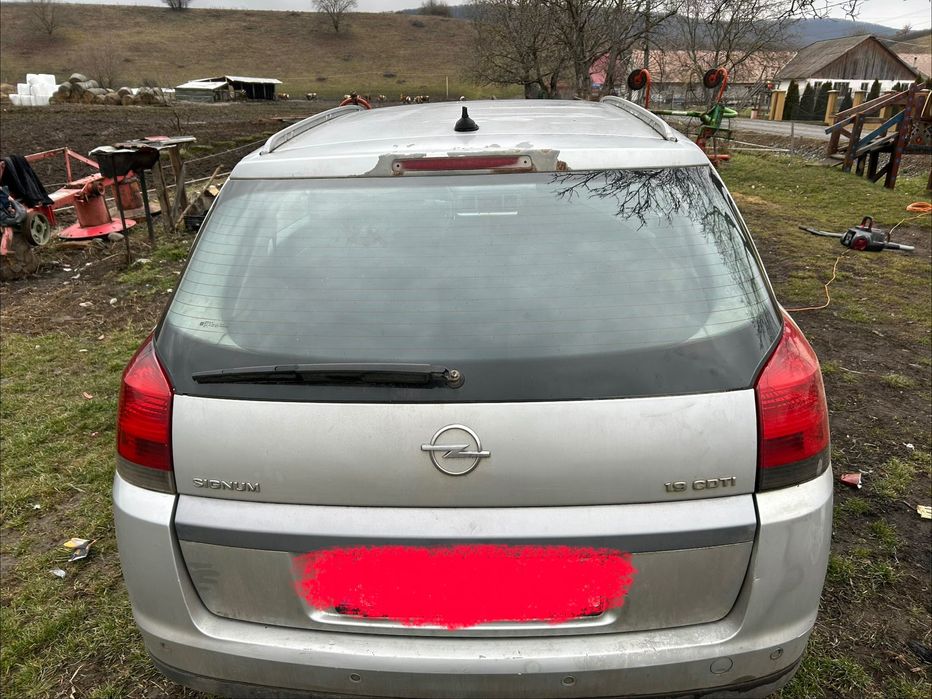 Opel signum 5000 lei
