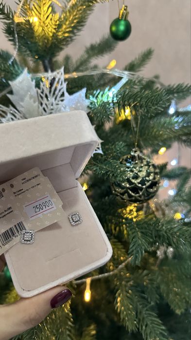 Золотые серьги