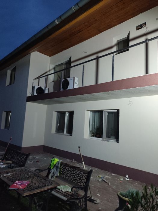 Executam acoperisuri reparai tiglă metalică ceramică izolati polistire