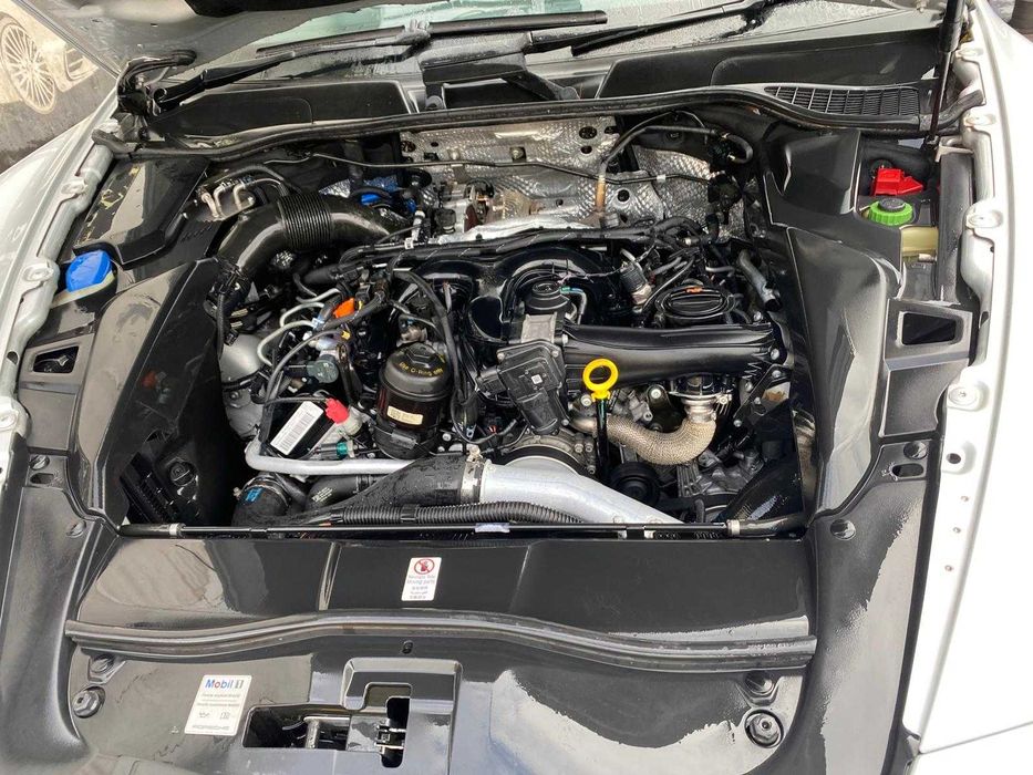 dezmembrez porsche cayenne cod motor CRCA/bara fata cayenne/faruri