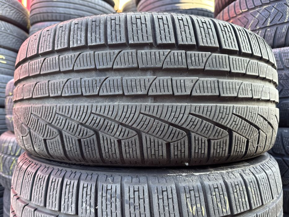 Anvelope 235/40/19 Pirelli