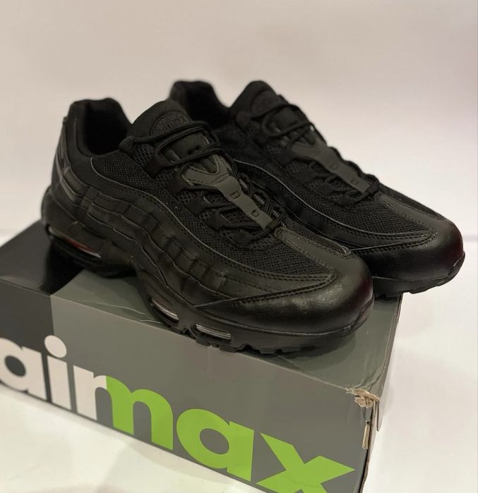 МЪЖКИ Nike Air Max 95 Black! НОВИ!