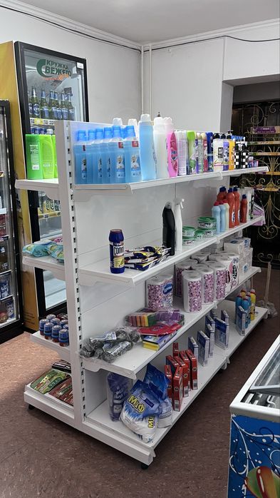 Стелаж для магазина