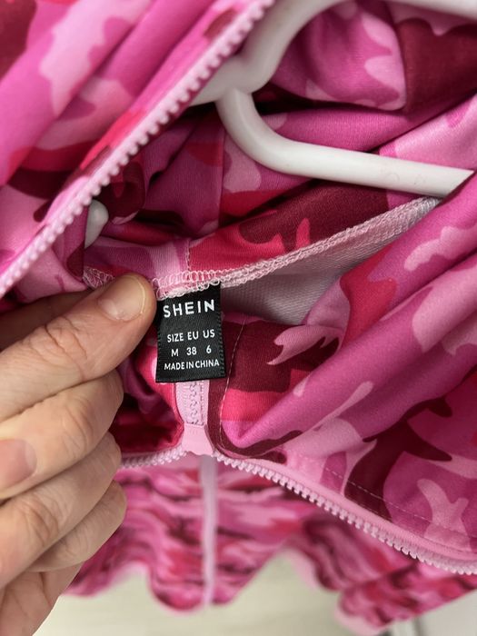 Bluza cu fermoar