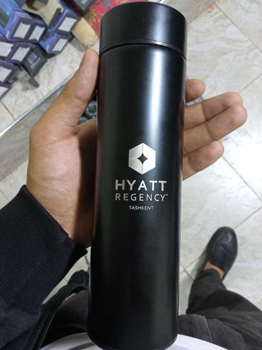 Лазерной гравировки на термосе и кружке