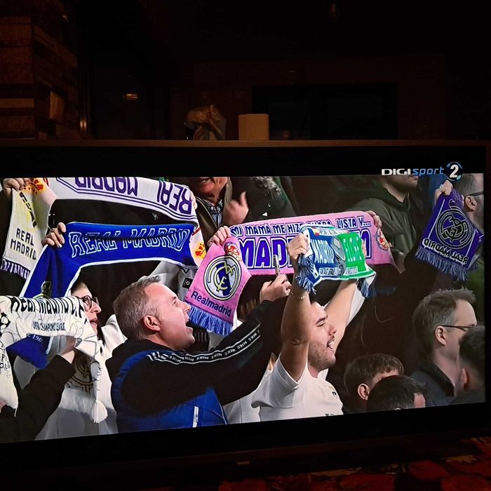 Televizor Philips Smart 4k Android, Ambilight,108 cm