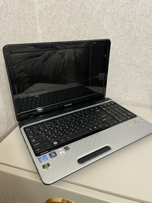 Ноутбук Toshiba L750