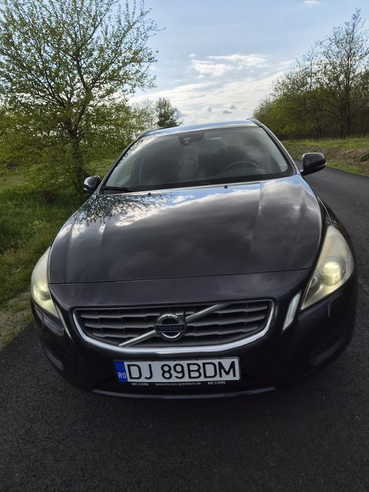 Volvo V60 D5 2.4