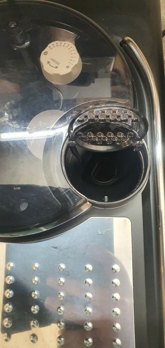 Кафемашина на марка Саеко Хелсис