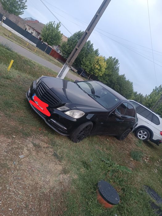 Vand Mercedes e220