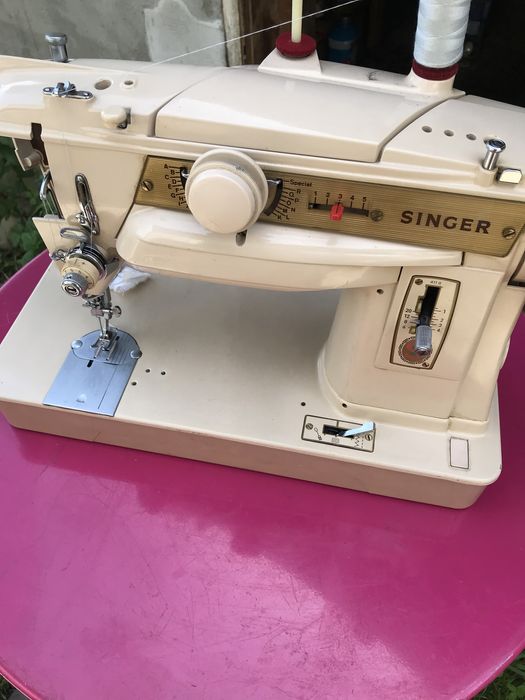 Masina cusut singer 411