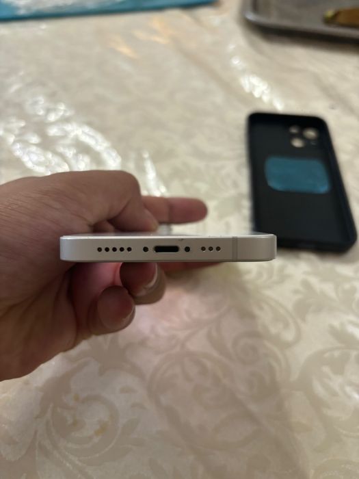Iphone 14 в отличном состояний