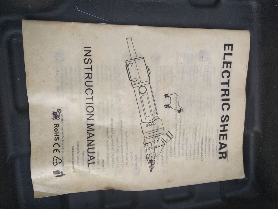 Qoy yungini olish uchun mashinka