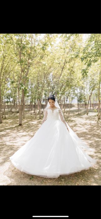 Свадебное платье