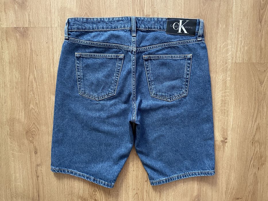 Calvin Klein Jeans Regular Shorts L