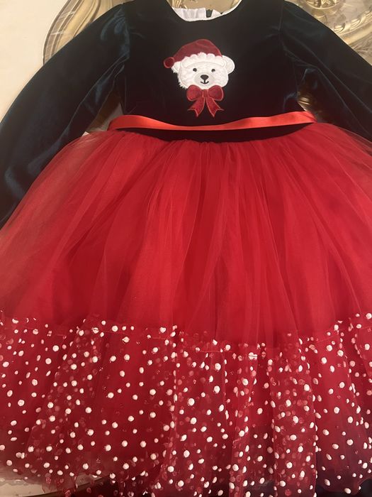 Продается платье новогоднее детское