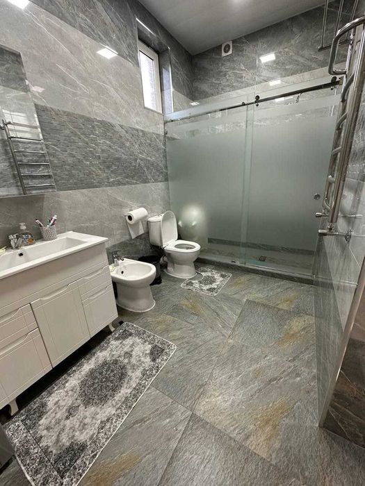 Катта кани 5 сотих, 9 хона янги ховли арзон нархда