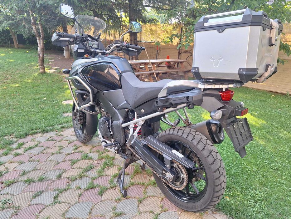 Motoyard vinde Suzuki V-strom 1000