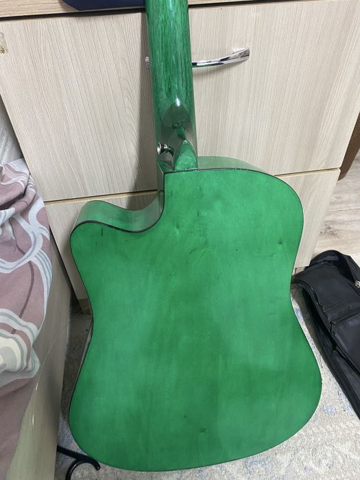 Гитара 38р торг есть