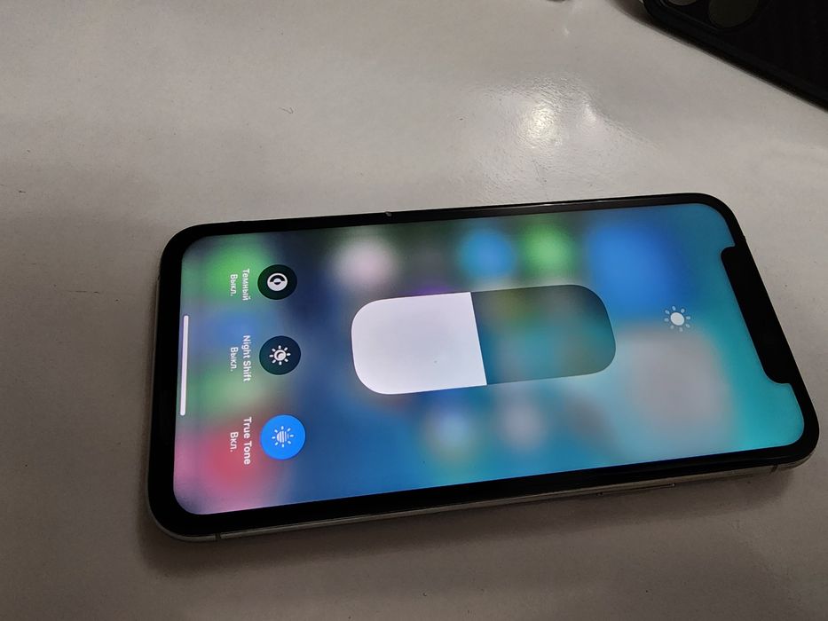 Iphone XS LL/A 64gb Batareka 100% Moshshniy