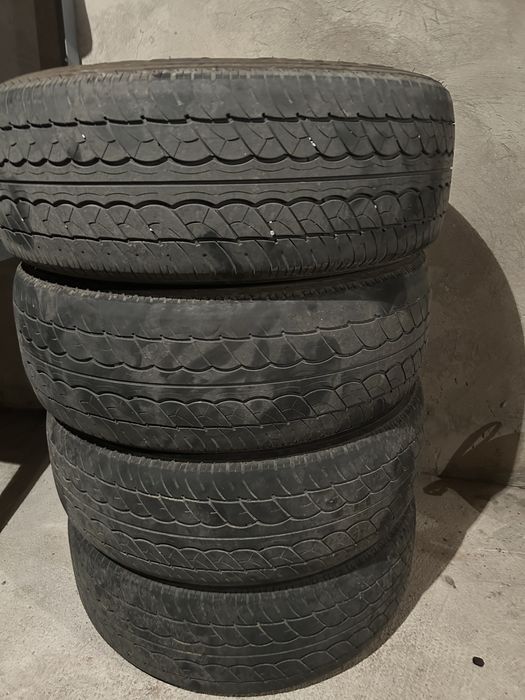 Продам шины летние Б/У