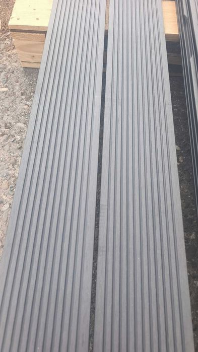 Deck WPC terasă 3920x145x21 mm – Gri / Maro – Ambele fețe utilizabile