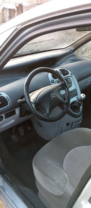 Ситроен Ксара пикасо