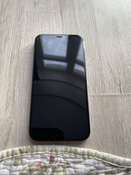 Айфон 12 про обмен есть