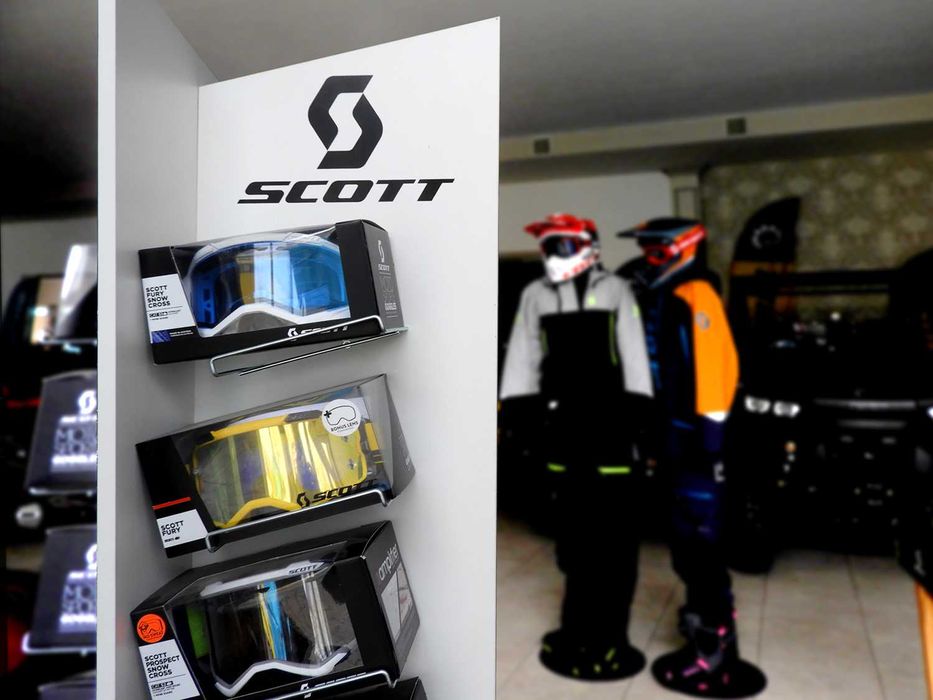 20% reducere echipamente Scott snowmobil
