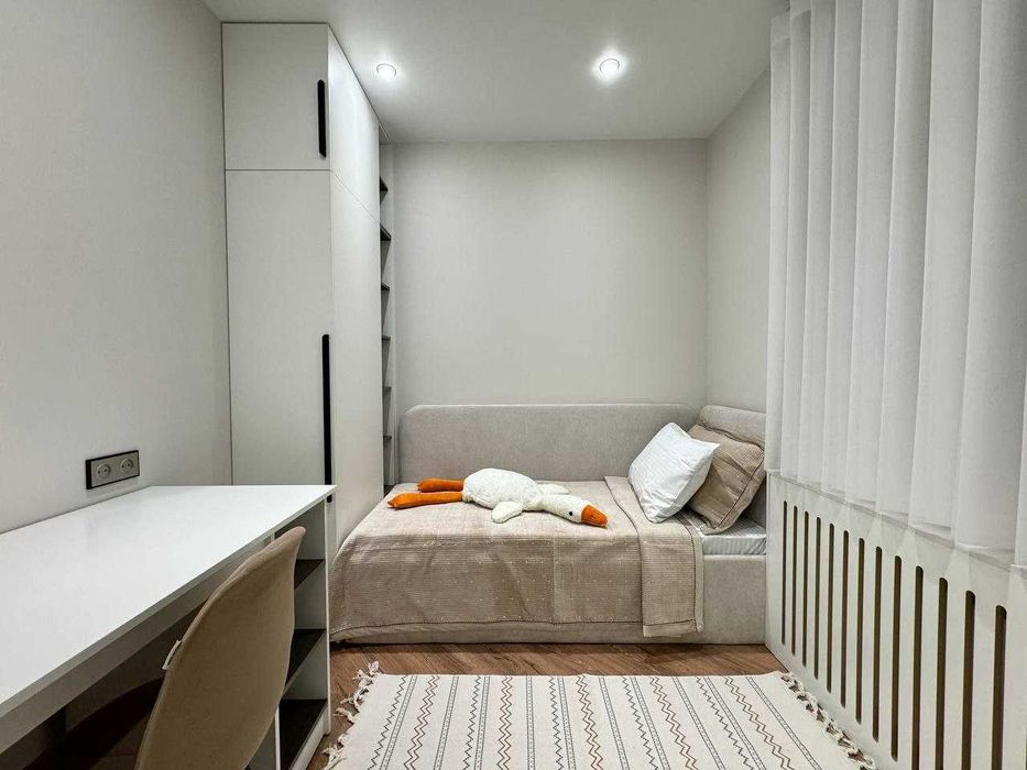 2в3-х комнатная квартира на Ц-1 (магазин Цветов) ID: 4452