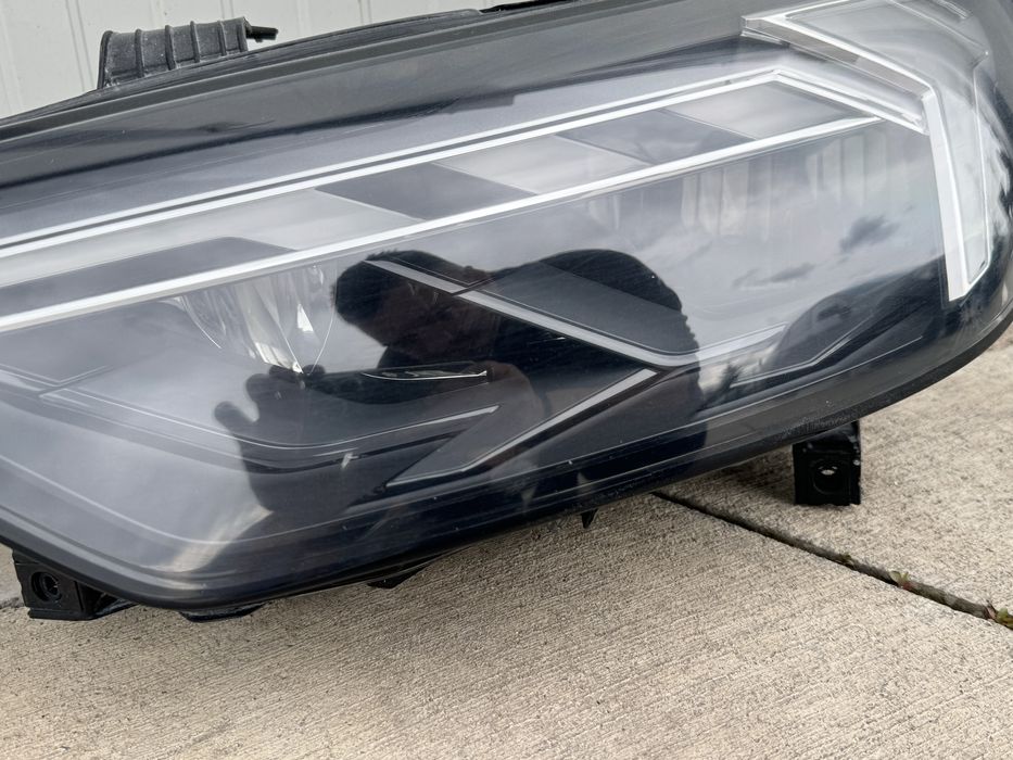 Ляв фар за Ауди А1 Full Led