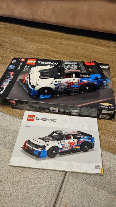 LEGO  NASCAR Next Gen Chevrolet Camaro ZL1  Cod 42153