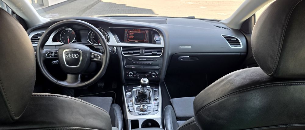 Vand sau schimb Audi A5 S-line cupe 3.0 TDI quattro 2008