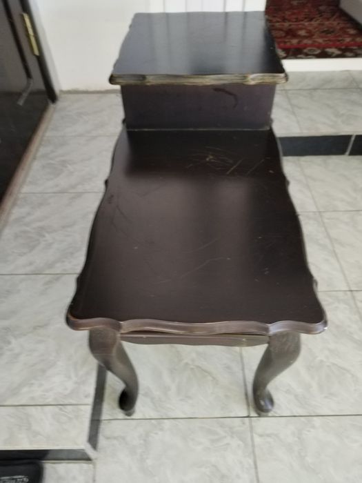 Столик антиквариат