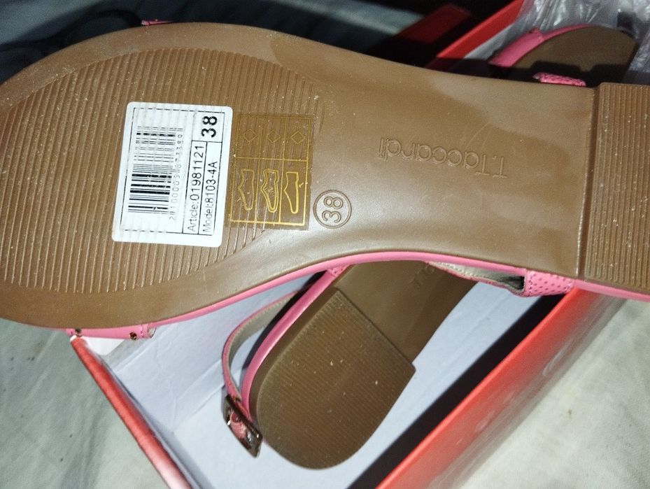 Обмен сандалии женские.