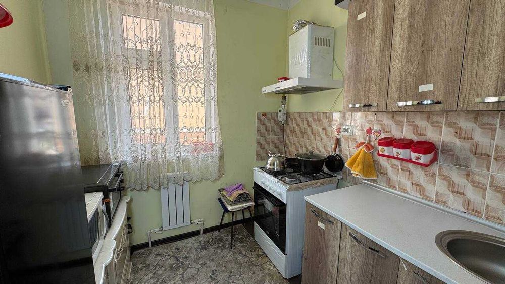 Миндонобод Мошина бозори 2 хонали 2 қават квартира сотилади. ID: 1754