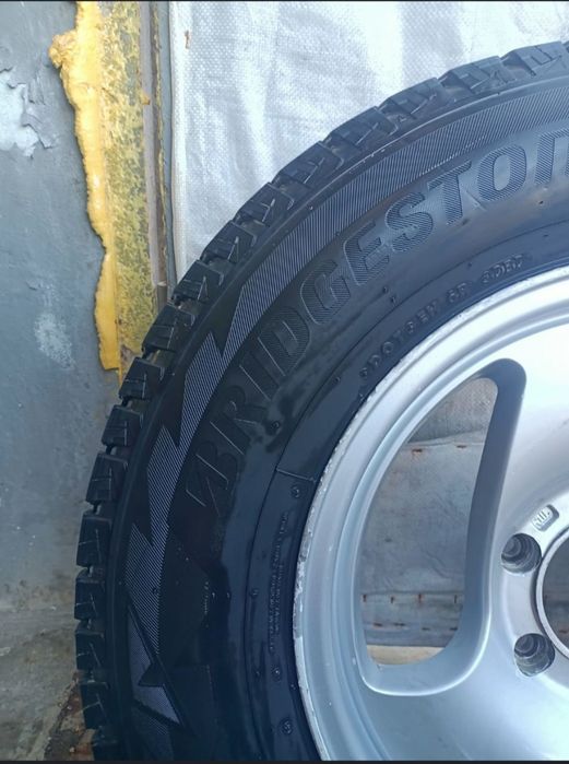 Диски с шинами Бриджстоун