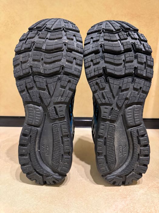 Brooks Ghost 13 GORE-TEX.