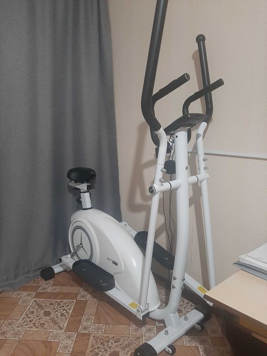 Эллиптический велотренажёр