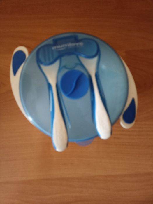 Продам детскую посуду